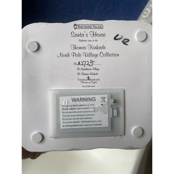 Thomas Kinkade Nort Pole Village Colecction Lighted - Picture 9 of 9
